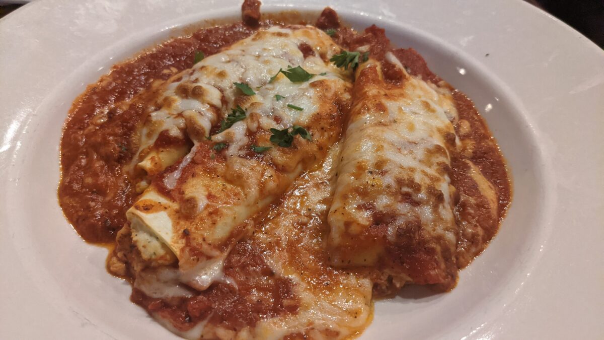 Milano's Jacksonville Beach FL Review | Green Vacation Deals, image size:1200x675