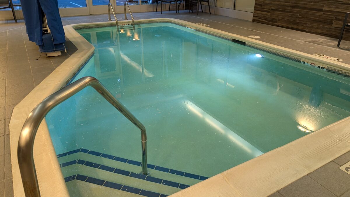 Fairfield Inn & Suites by Marriott Asheville Tunnel Road has an indoor pool.