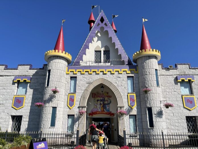Dutch Wonderland COupon Save money with a coupon for Dutch Wonderland theme park